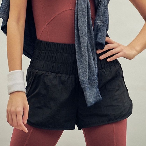 FREE PEOPLE Black Way Home Shorts Size S - Picture 4 of 8